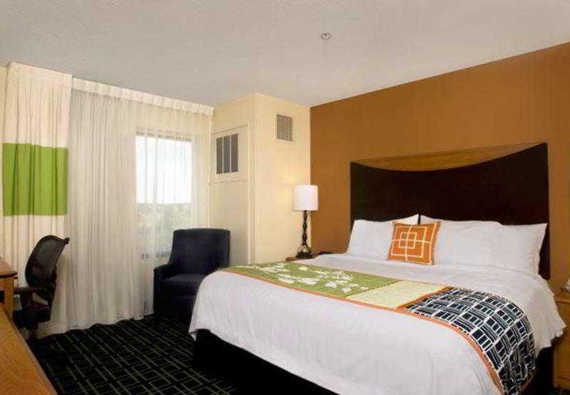 Fairfield Inn & Suites By Marriott Tupelo Habitación foto